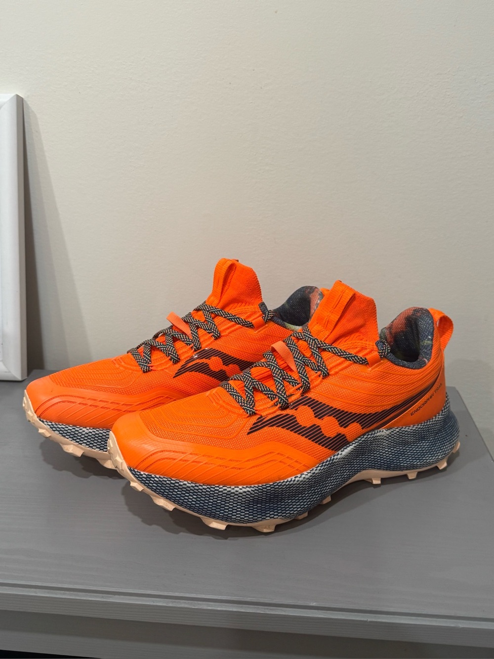 Saucony Endorphin Trail Mens Orange Size 10 Men's Vibrant Or